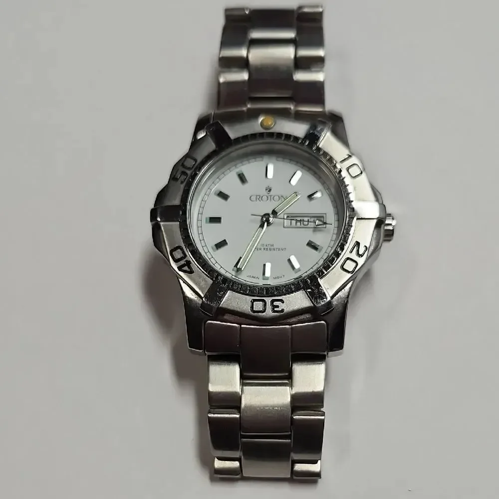 Croton Silver Stainless Steel Men’s Watch with White Dial Croton CA301051
